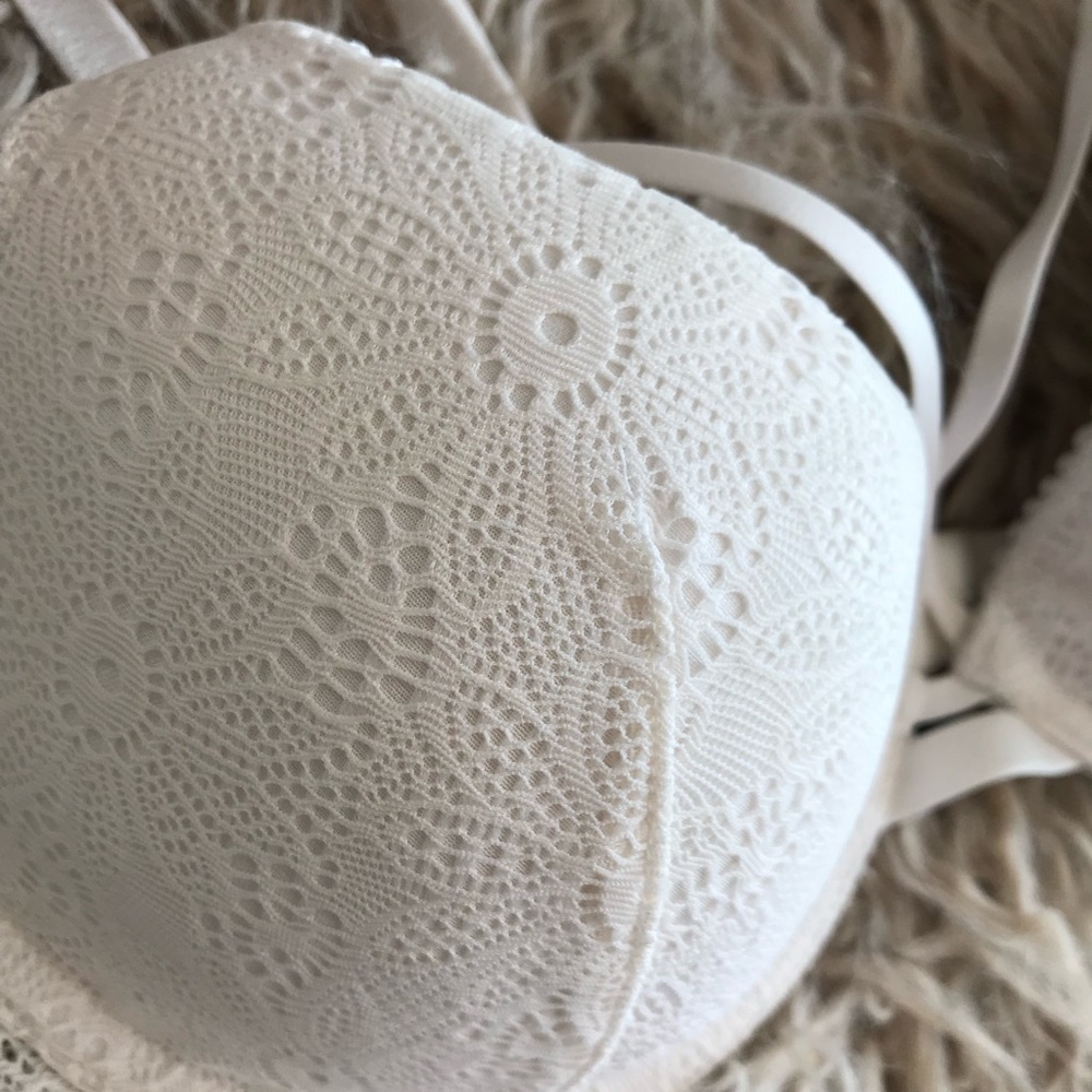 NWT Victoria’s Secret Very Sexy Bra - Picture 6 of 7